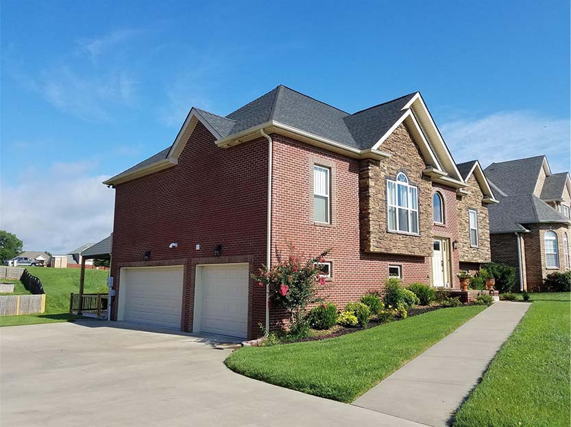 Discover Clarksville